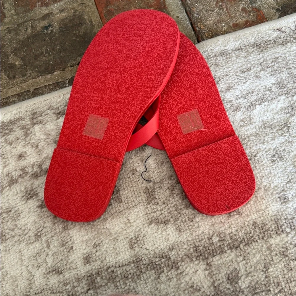 ⭐️NWOT Free People Sona Leather Thong Sandals⭐️